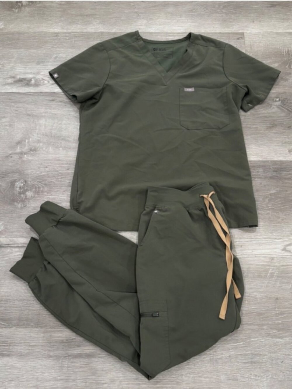 FIGS Technical Collection Scrubs SET Moss Green Womens S Top /Joggers